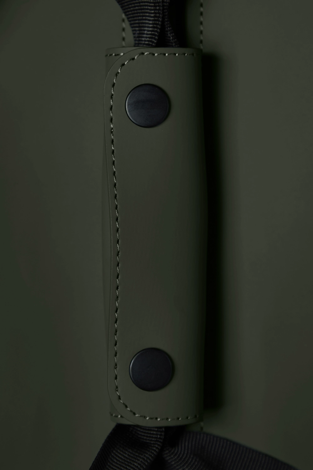 Reistas Rains Weekend Bag Small Green 18L 3 Reistas Rains Weekend Bag Small Green 18L - Afbeelding 3