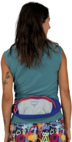 Osprey Daylite Heuptas - Blauw/Oranje -Tassen Winkel 1900 1900 0007 daylitewaist s23 onbody5 silverliningblueberry 10005144