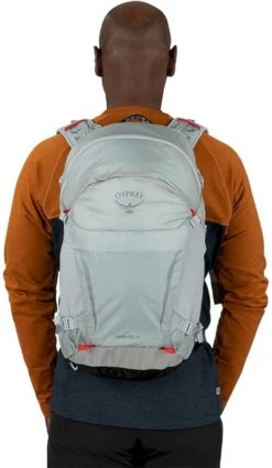 Osprey Hikelite Wandelrugzak - 26 Liter - Zilver -Tassen Winkel 1900 1900 0039 hikelite 26l s23 onbody6 silverlining 10004802