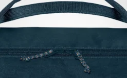 Fjallraven Reistas Fjällräven Vardag Duffel 30 Storm -Tassen Winkel Vardag Duffel 30 27243 638 H DETAIL FJR